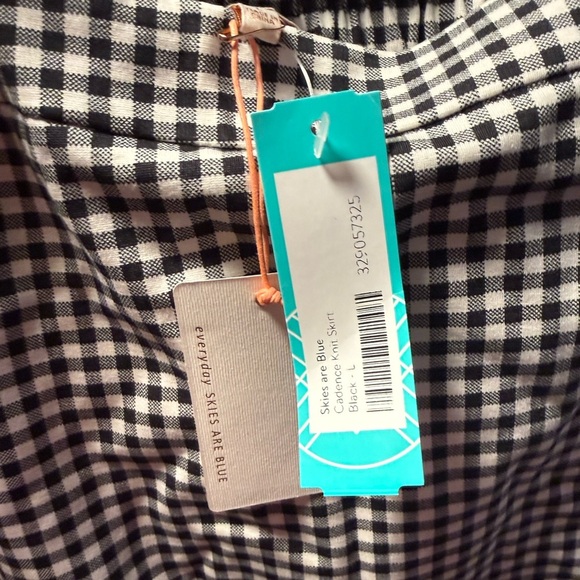 Skies Are Blue Plaid Mini Skirt – - Picture 4 of 8